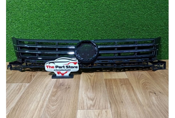 Решетка радиатора 1T0853651ASPWF хром Новая для Фольксваген Кадди Туран Volkswagen Caddy Touran 2011-2015