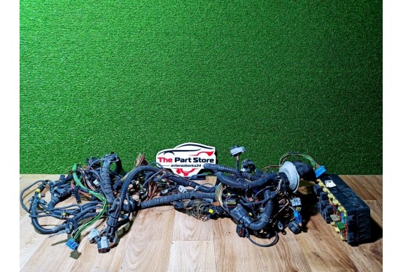 504120534 Проводка подторпедная 2.8 CDI под ЭБУ 028101228 Ивеко Дейли Е3 Iveco Daily 1999-2006